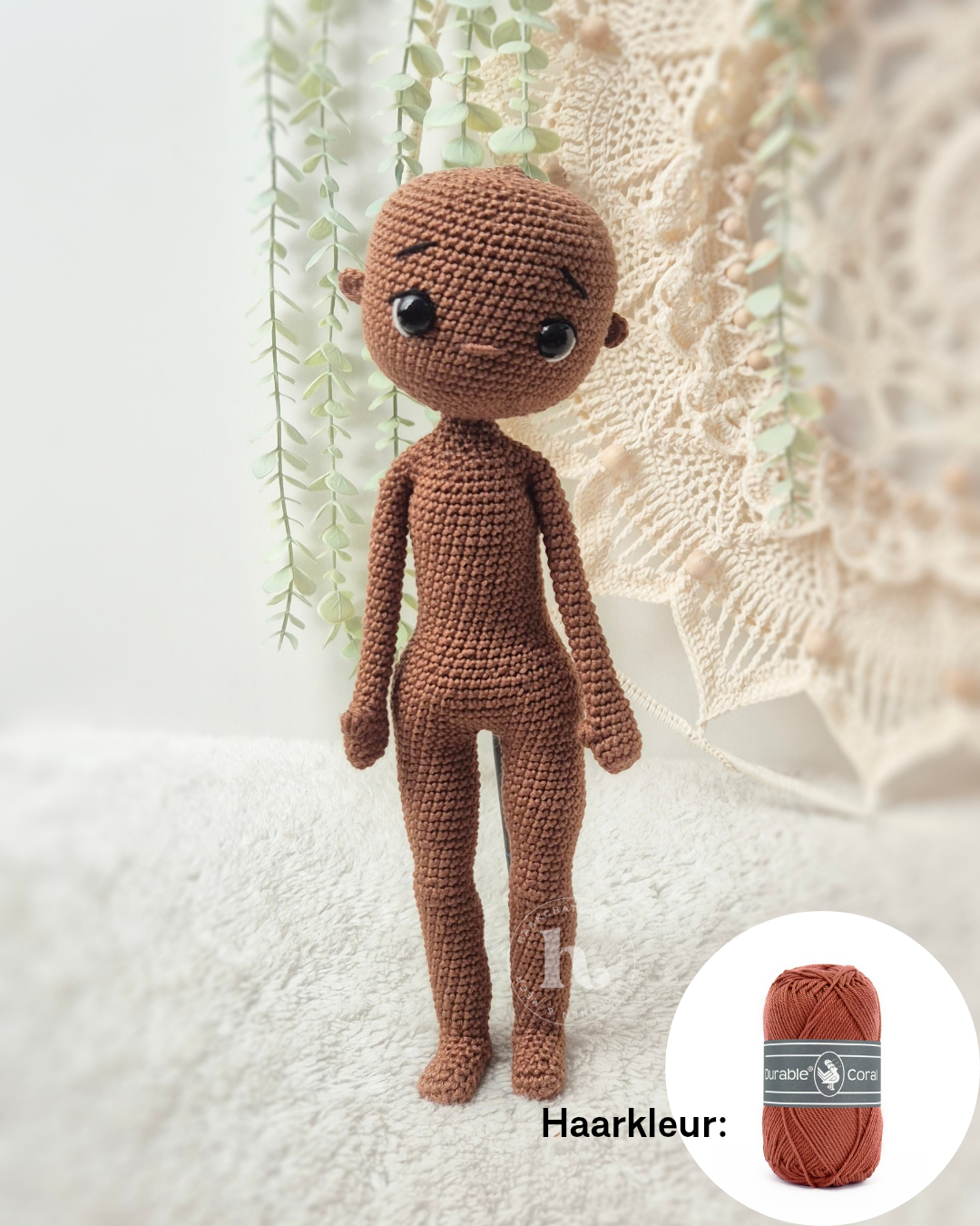 Haakpakket Pop Tess met gehaakte pruik & kleding set: Gestreepte Jurk