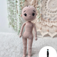 Haakpakket Pop Tess met poppenhaar pruik & kleding set: Witte Bontjas