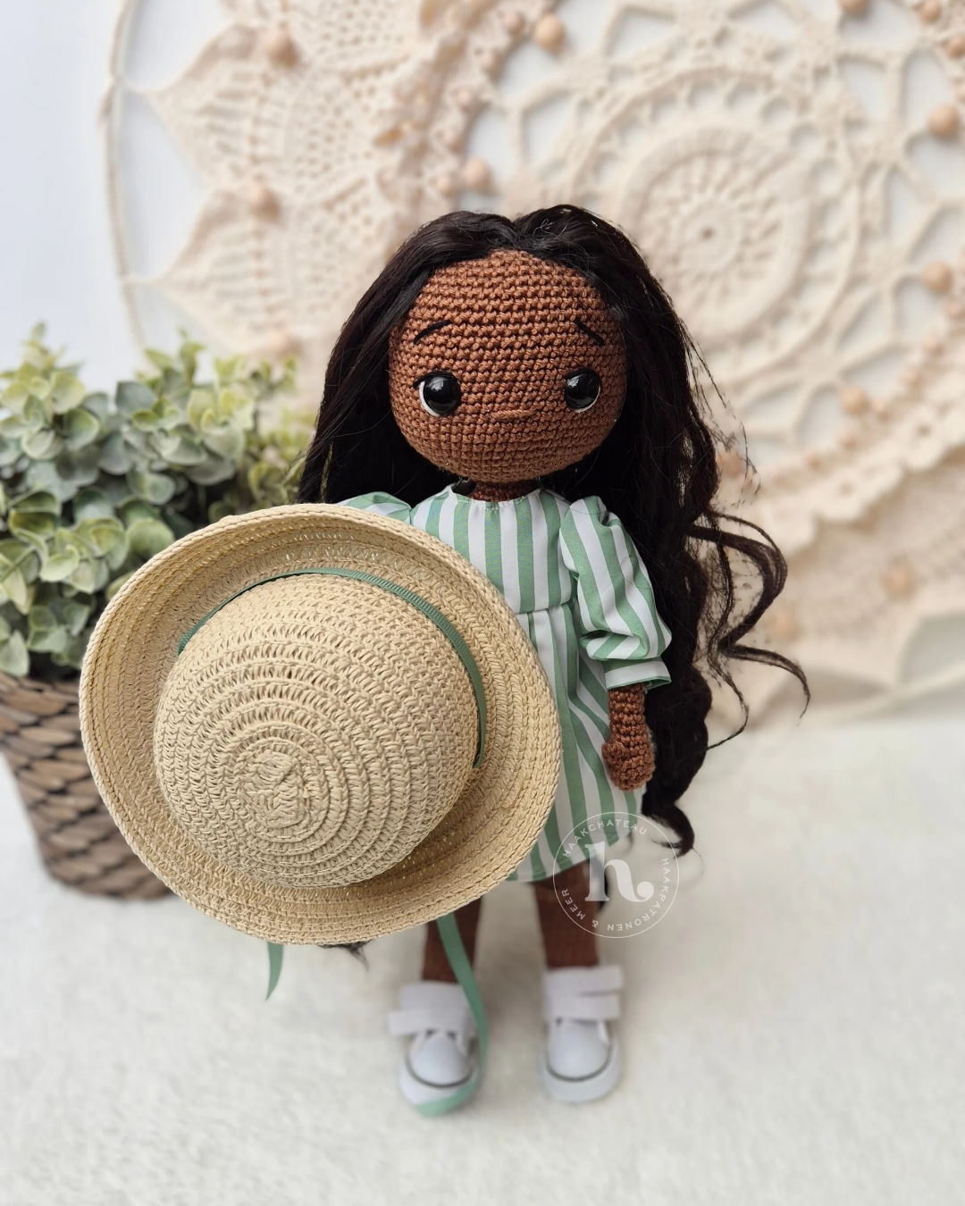 Haakpakket Pop Tess met poppenhaar pruik & kleding set: Gestreepte Jurk